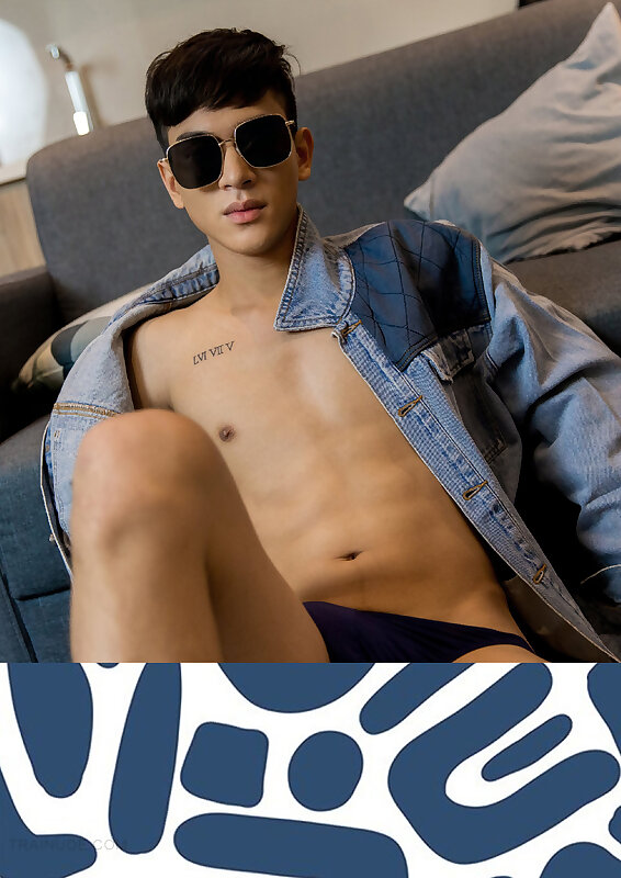 Next Image >>