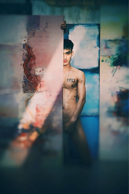Next Image >>