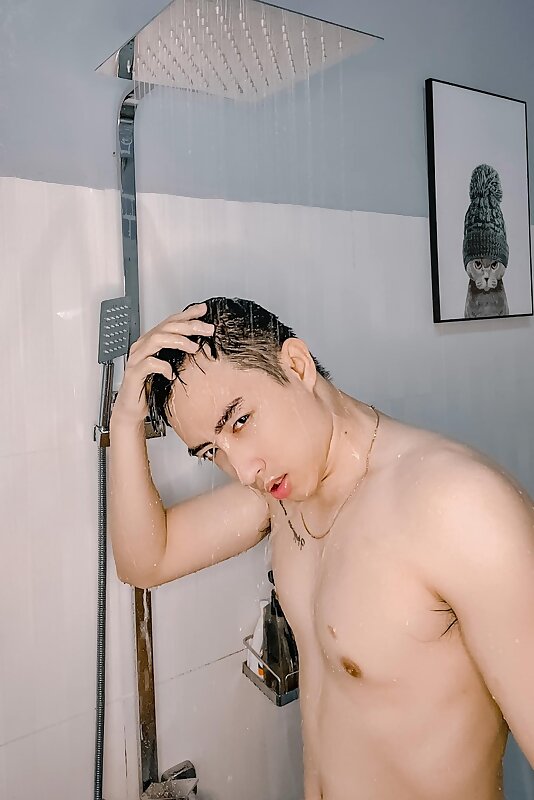 Next Image >>