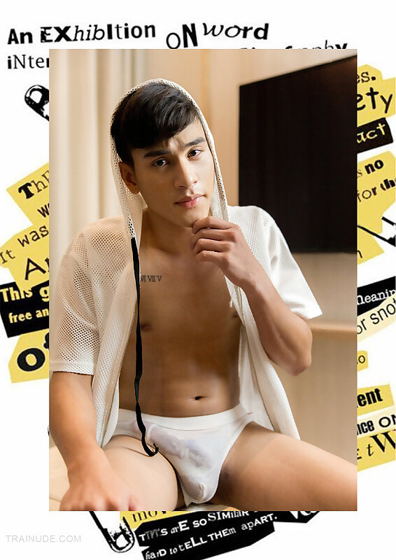Next Image >>