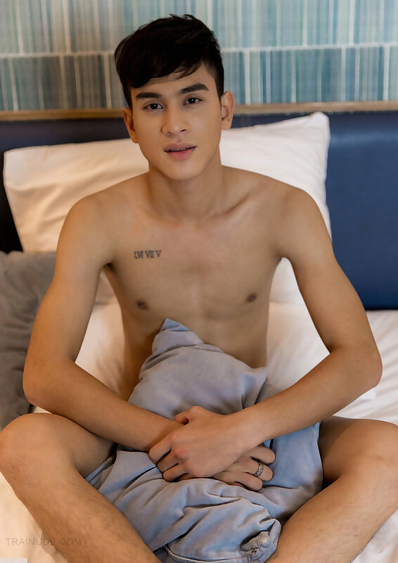 Next Image >>