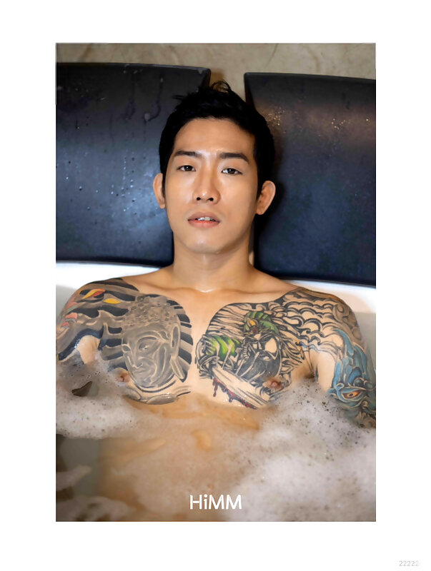 Next Image >>