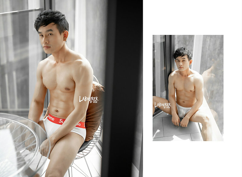 Next Image >>