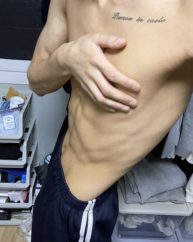 Next Image >>