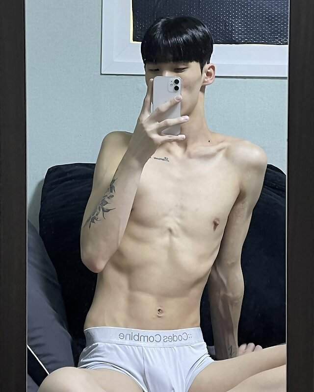 Next Image >>