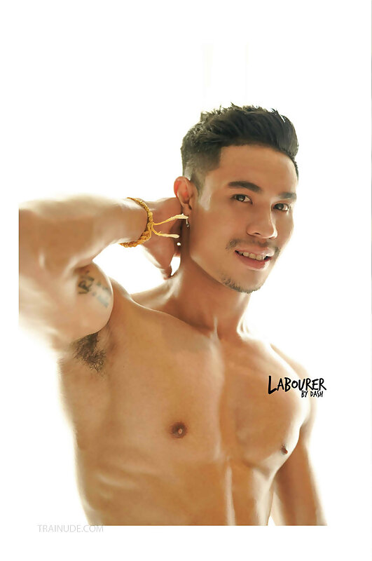 Next Image >>