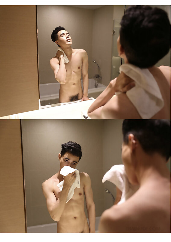 Next Image >>