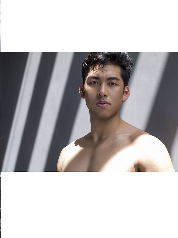 Next Image >>