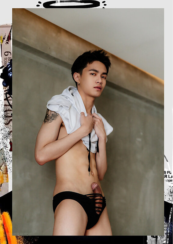 Next Image >>
