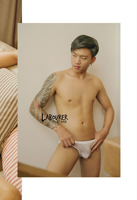 Next Image >>