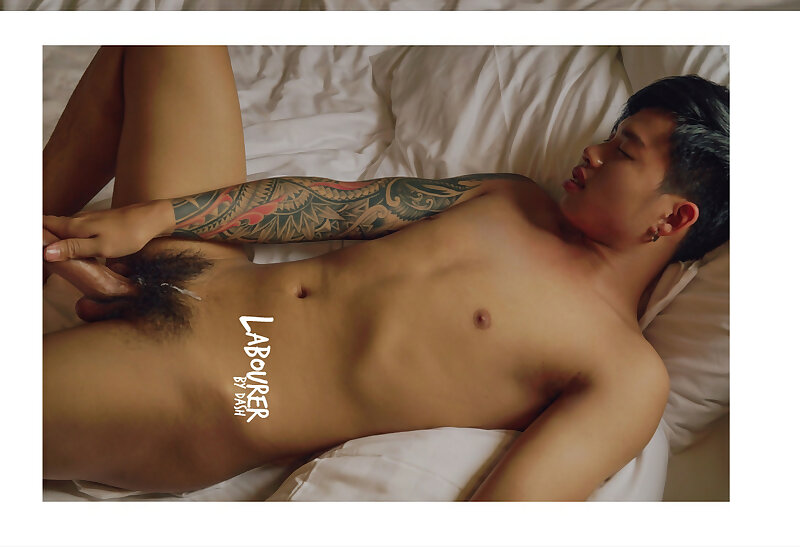 Next Image >>