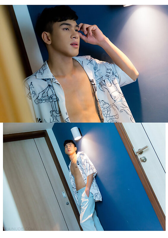 Next Image >>