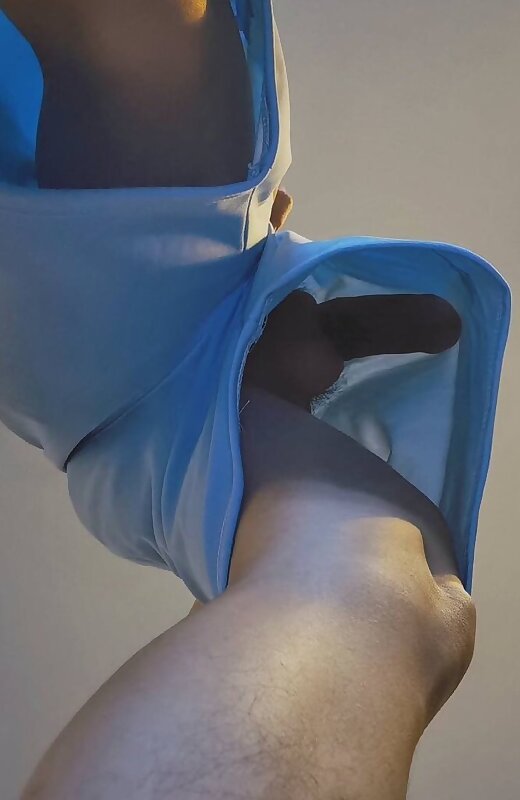 Next Image >>