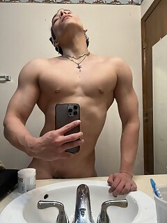 Random Iaminlovewithcutecats Gay Porn Pics and Galleries - BoyFriendTV