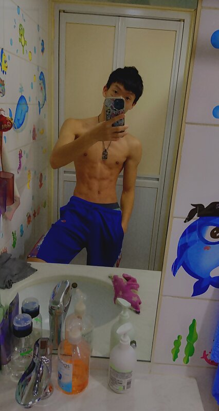 Next Image >>