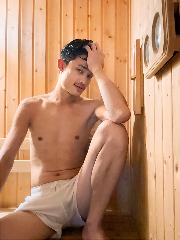 Next Image >>