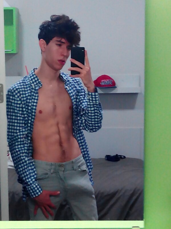 Next Image >>
