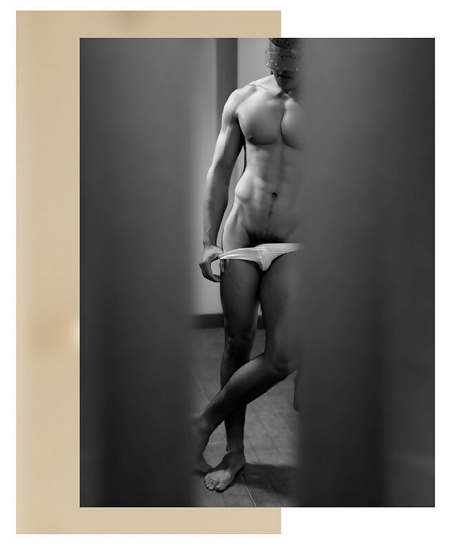 Next Image >>