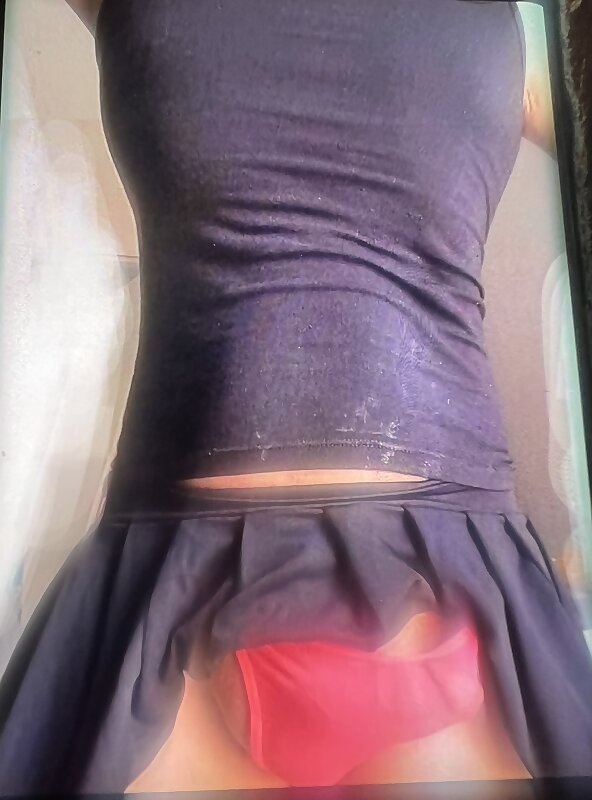 Next Image >>