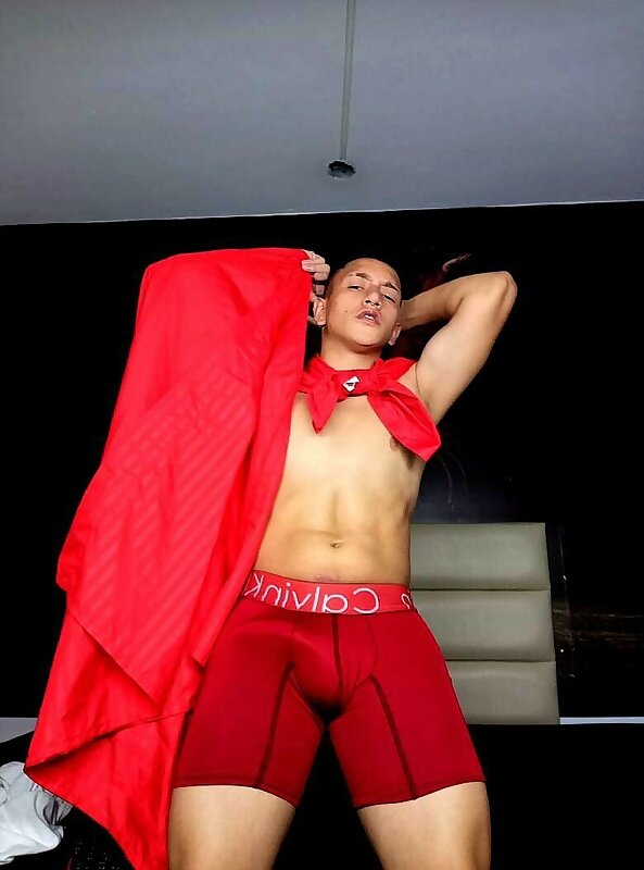 Next Image >>