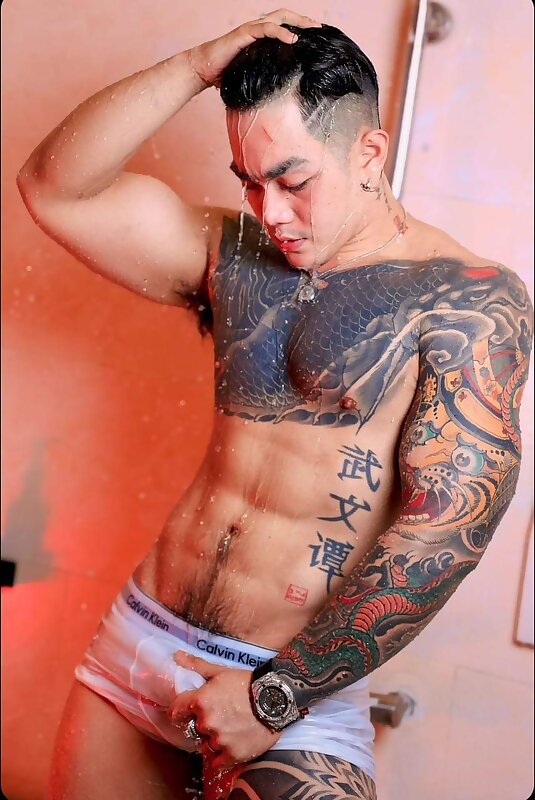 Next Image >>