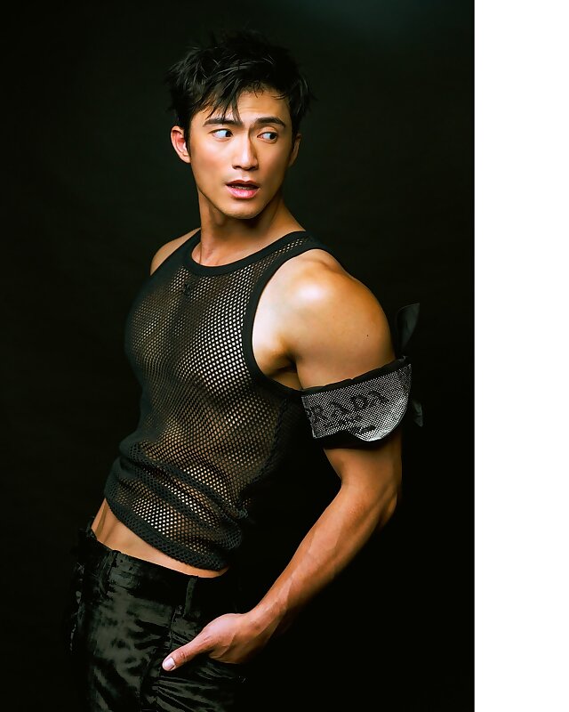Next Image >>