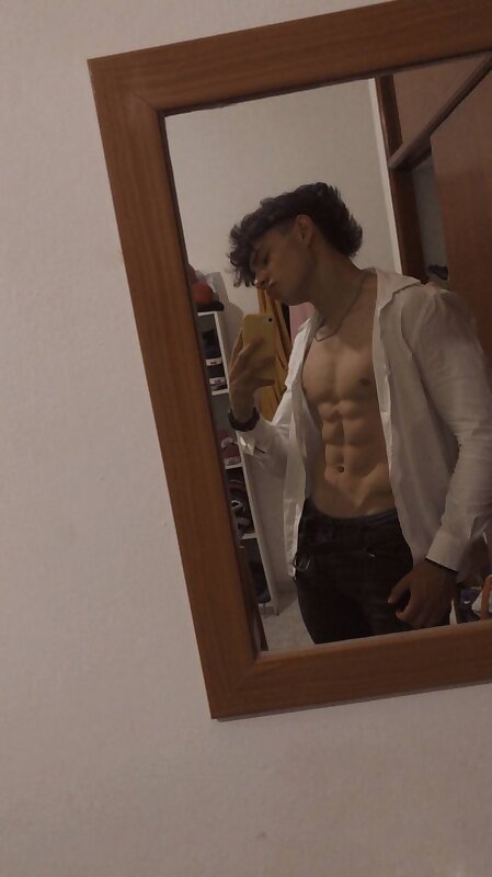 Next Image >>