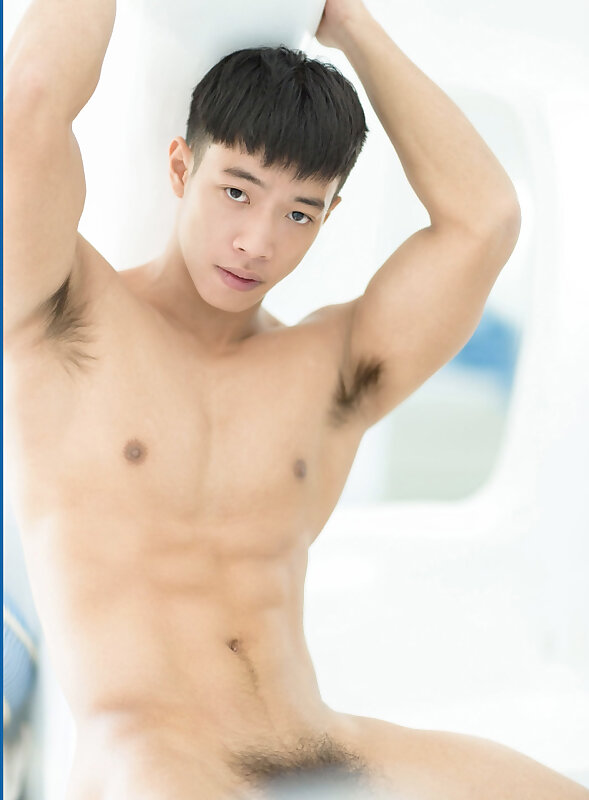 Next Image >>