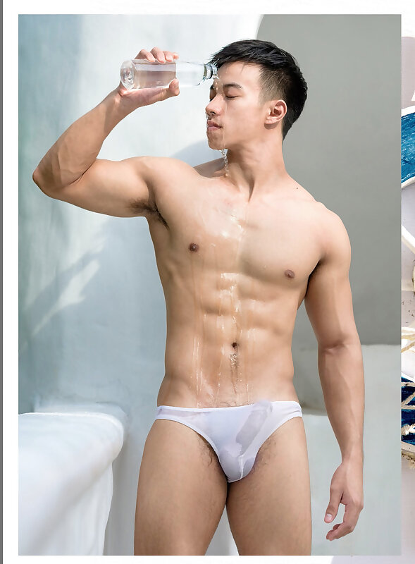 Next Image >>
