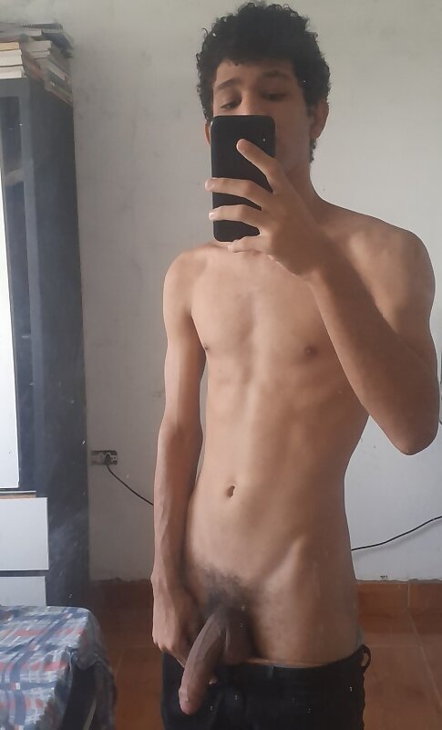 Next Image >>