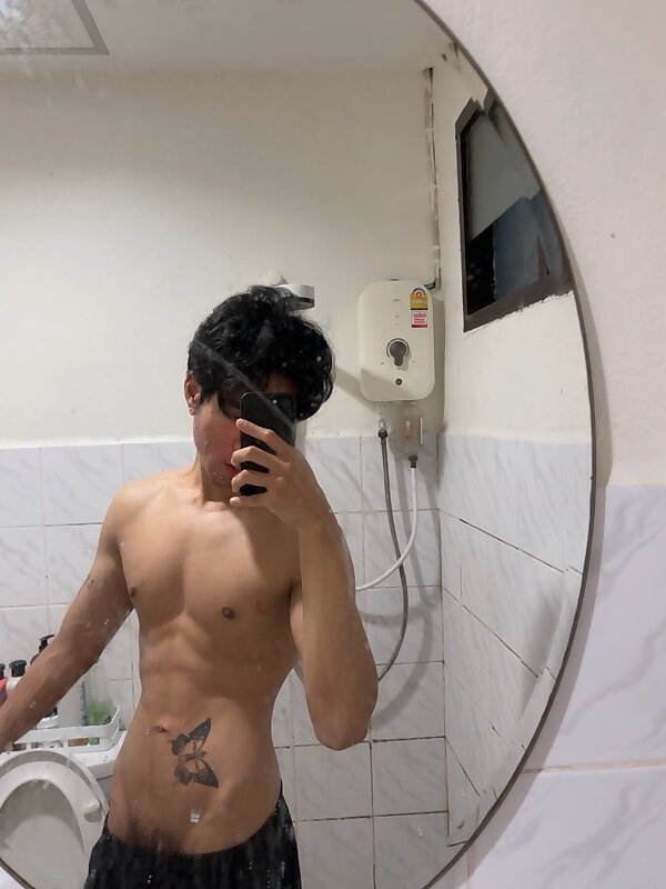 Next Image >>