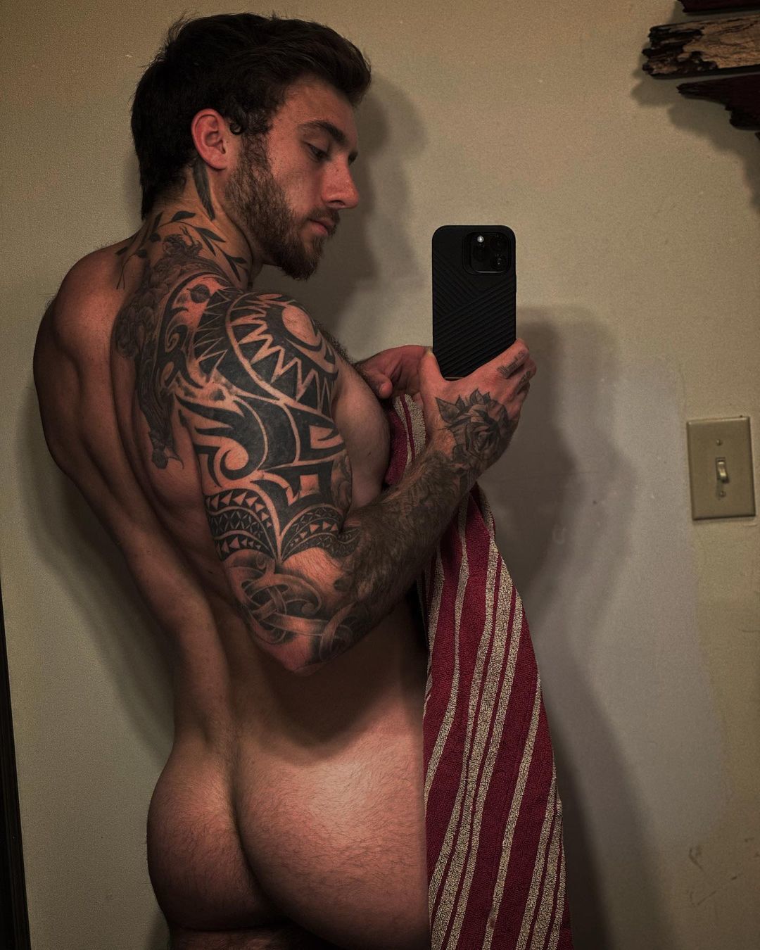 Garrett Nolan in a steamy embrace