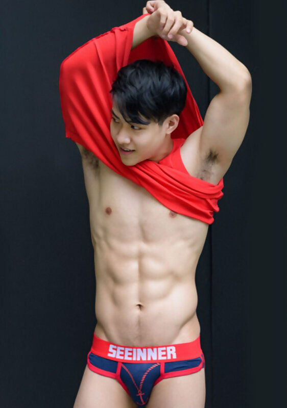 Next Image >>