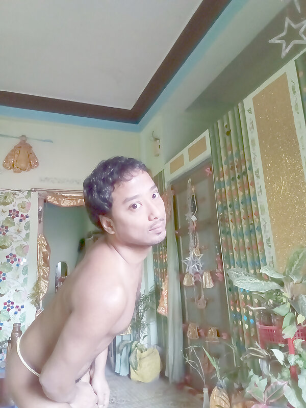 Next Image >>