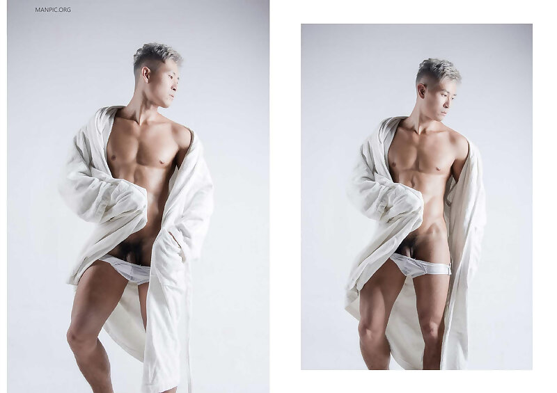 Next Image >>