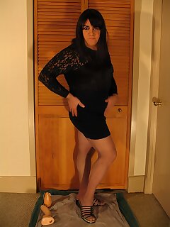 Random Sissy crossdresser Gay Porn Pics and Galleries BoyFriendTV 