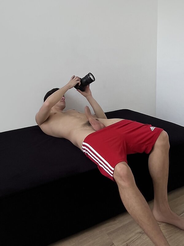 Next Image >>