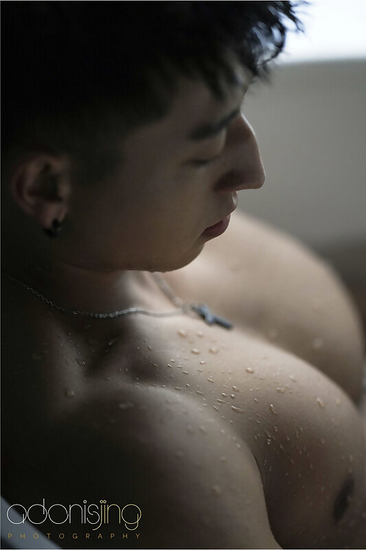 Next Image >>