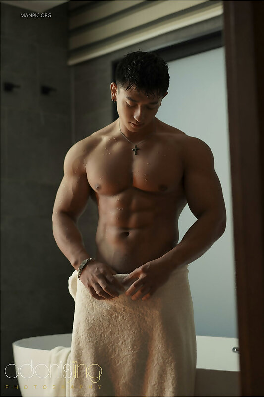 Next Image >>