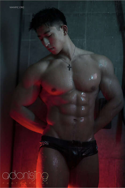 Next Image >>