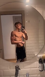 Blondstud69 (Alfie Riley) gallery 3 - BoyFriendTV.com