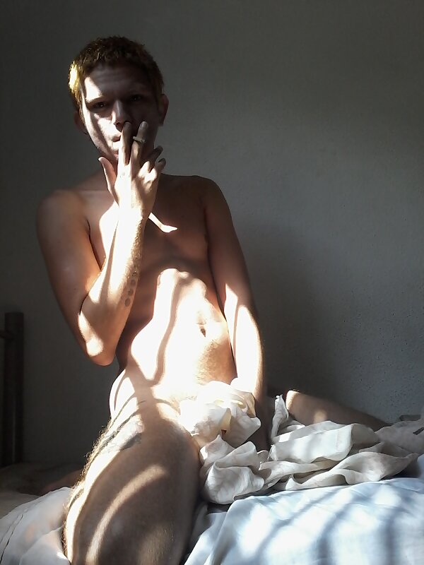 Next Image >>