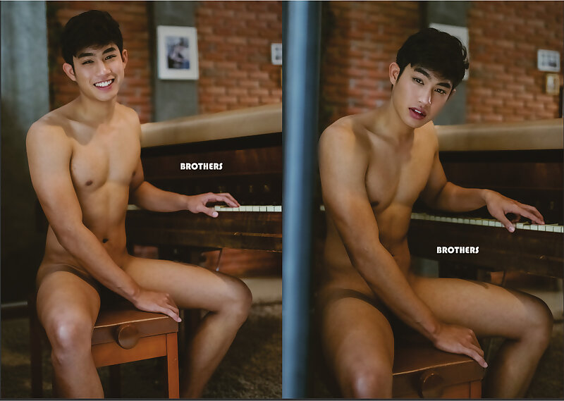 Next Image >>