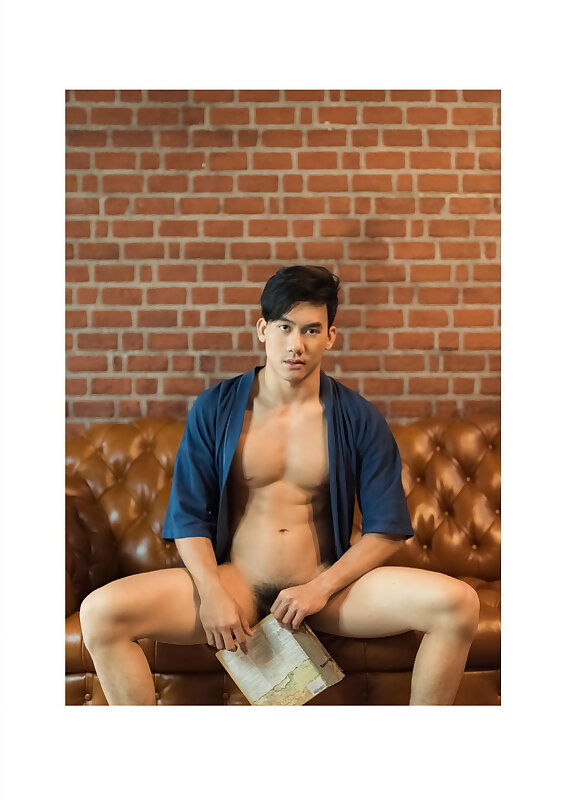 Next Image >>