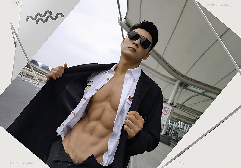 Next Image >>