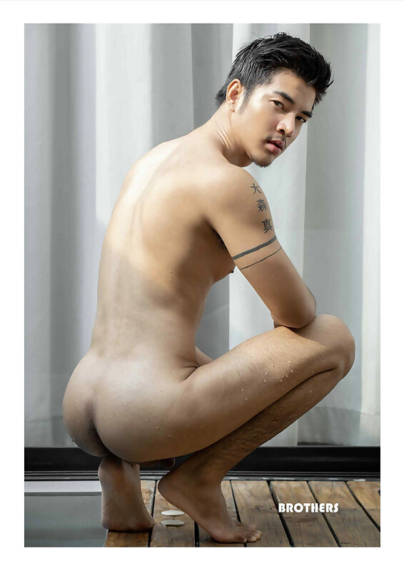 Next Image >>
