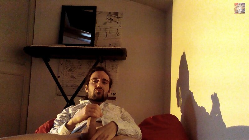 Next Image >>