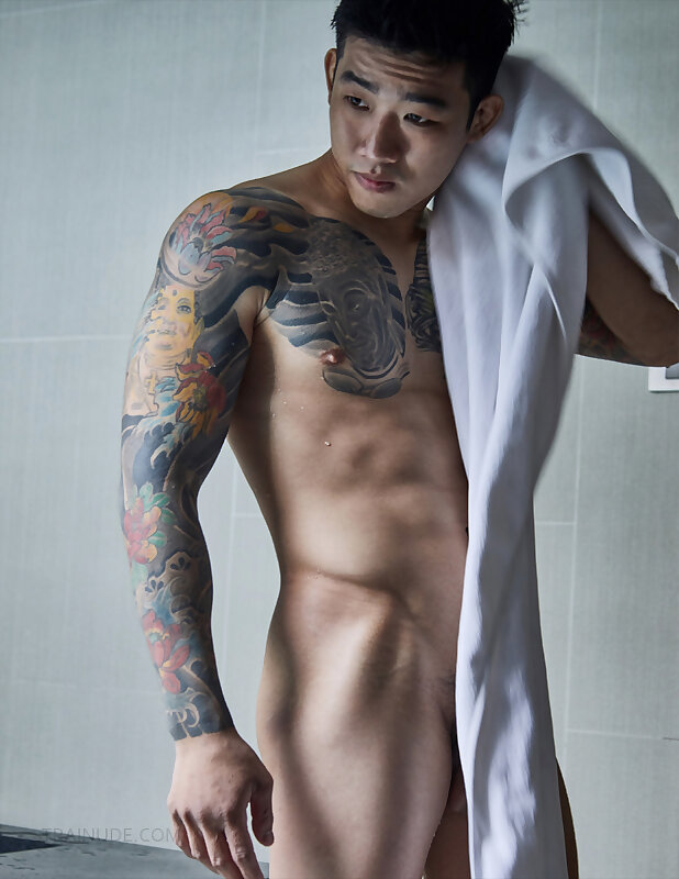 Next Image >>
