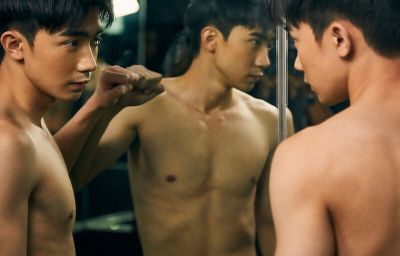 Next Image >>
