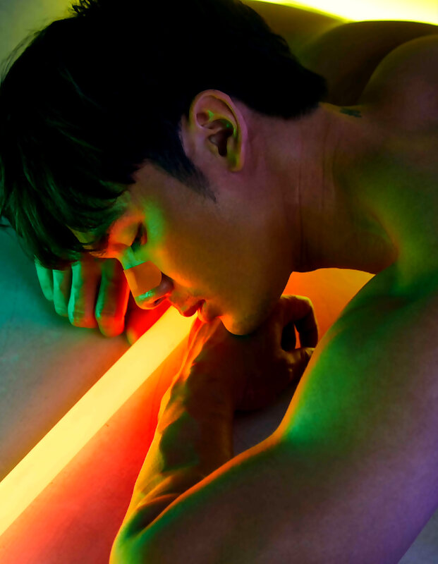 Next Image >>